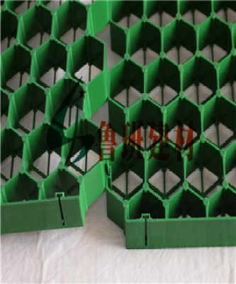 南通黑色排水板價(jià)格 特價(jià)促銷活動火熱進(jìn)行中，歡迎選購！